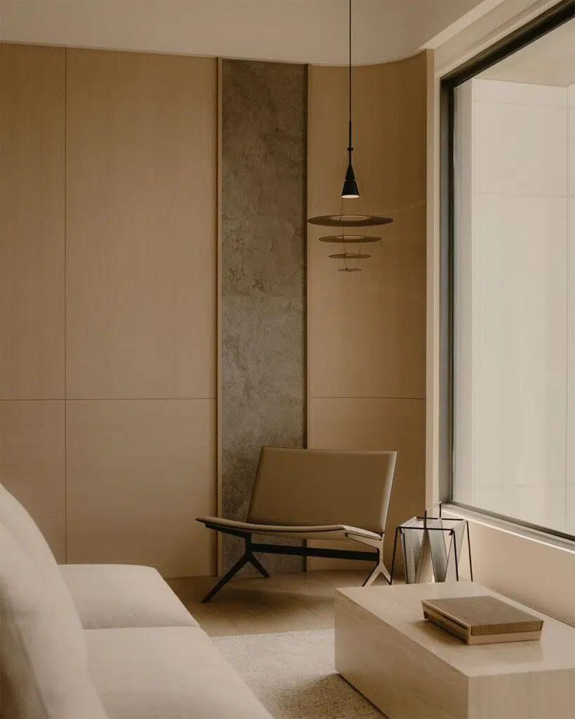 Diseño de salón moderno realizado por un estudio de interiorismo en España para cliente residencial.